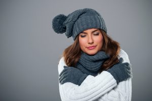 woman-cold-scarf